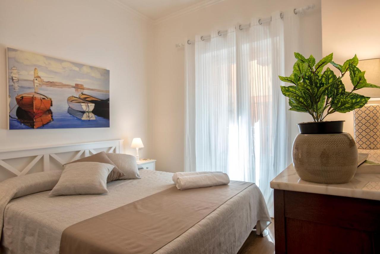 Cielo E Mare: Charming Seaside Retreat in Old Village Heart Castelsardo Exterior photo
